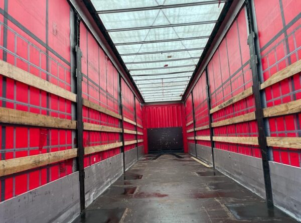 120518.jpg 120518.jpg