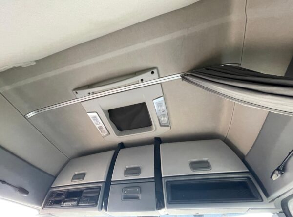 1309618.jpeg 1309618.jpeg